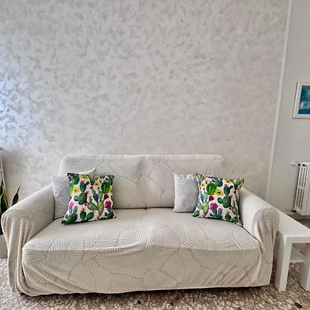 Aliste Apartment Μπρίντιζι Εξωτερικό φωτογραφία