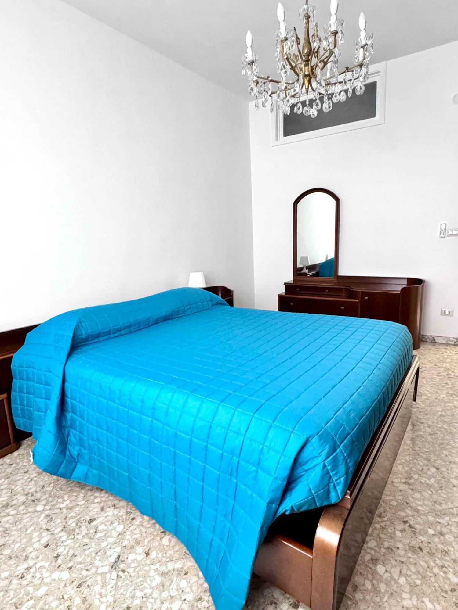 Aliste Apartment Μπρίντιζι Εξωτερικό φωτογραφία